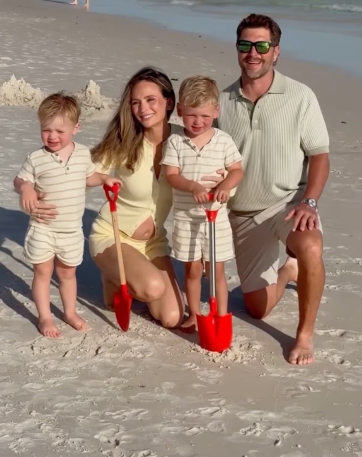 Lauren Bushnell Lane Reveals Gender of Baby #3 Is a Girl: 'So Excited to Meet  You'