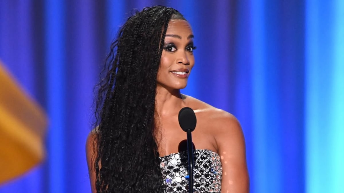 Rachel Lindsay Stuns as a Presenter at the Creative Arts Emmys — See the Celebrities She Met!
